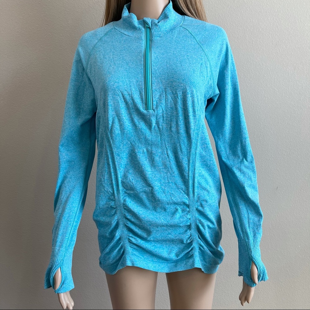 Athleta Fast Track Pullover L EUC